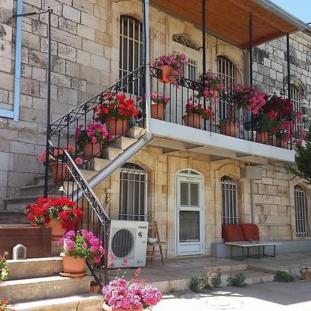 Rosary Sister Guest House Ein Karem Jerusalem Ngoại thất bức ảnh